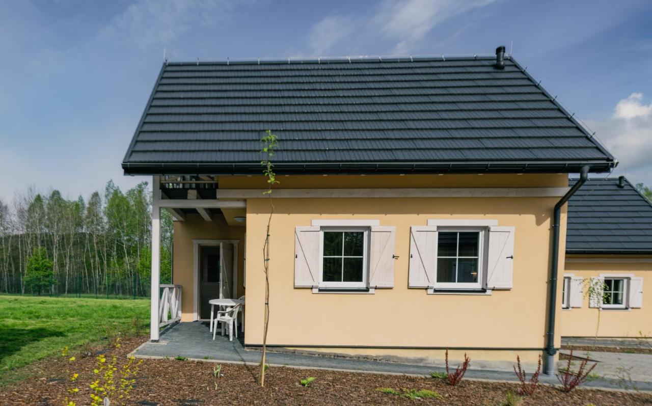 Country Club Zywiec Hotel Spa I Domki Caloroczne Exterior foto